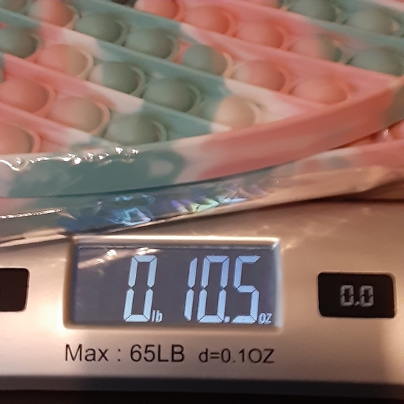 Set of 2  8" Silicone Popit Fidget Heart & Rectangular Push Bubble Stress Relief - Picture 6 of 6